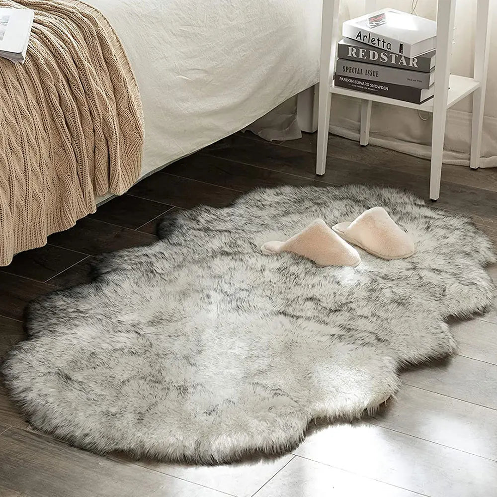 Soft Sheepskin Bedroom Carpet - The Livix