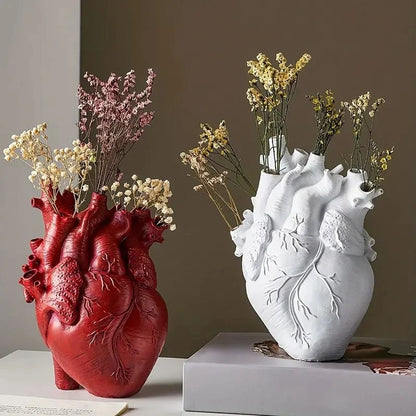 Heart Shaped Resin Vase - The Livix