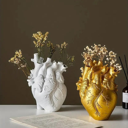 Heart Shaped Resin Vase - The Livix