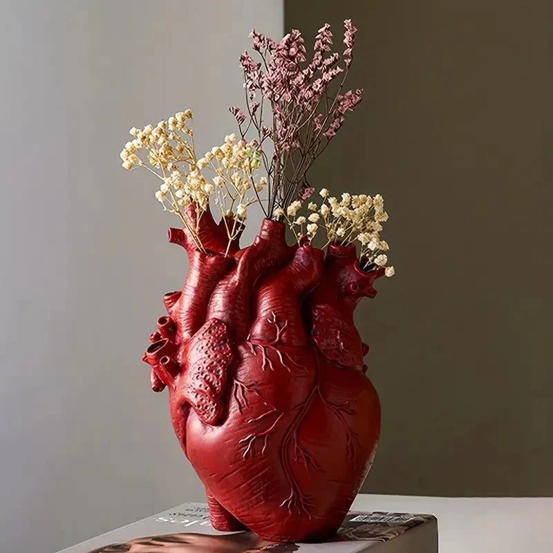 Heart Shaped Resin Vase - The Livix